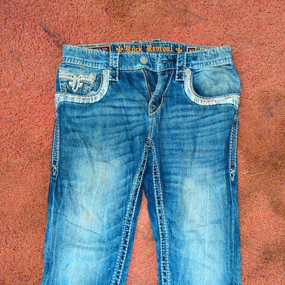 Rock revival slim blue jeans barely worn